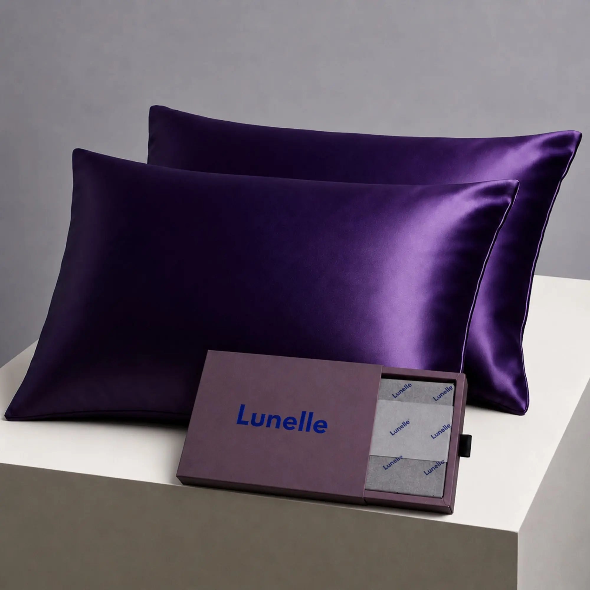 Set Of 2 | 22 Momme 100% Mulberry Silk Pillowcases for Hair & Skin - Purple Lunissy UK
